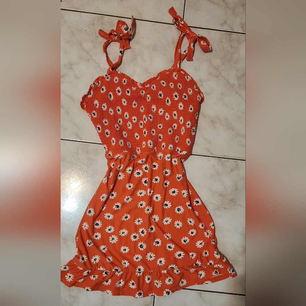 Short dress